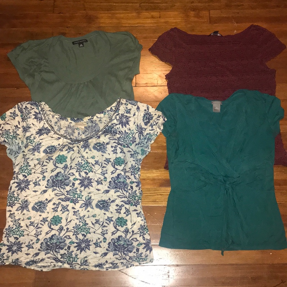 Lot of 4 tops